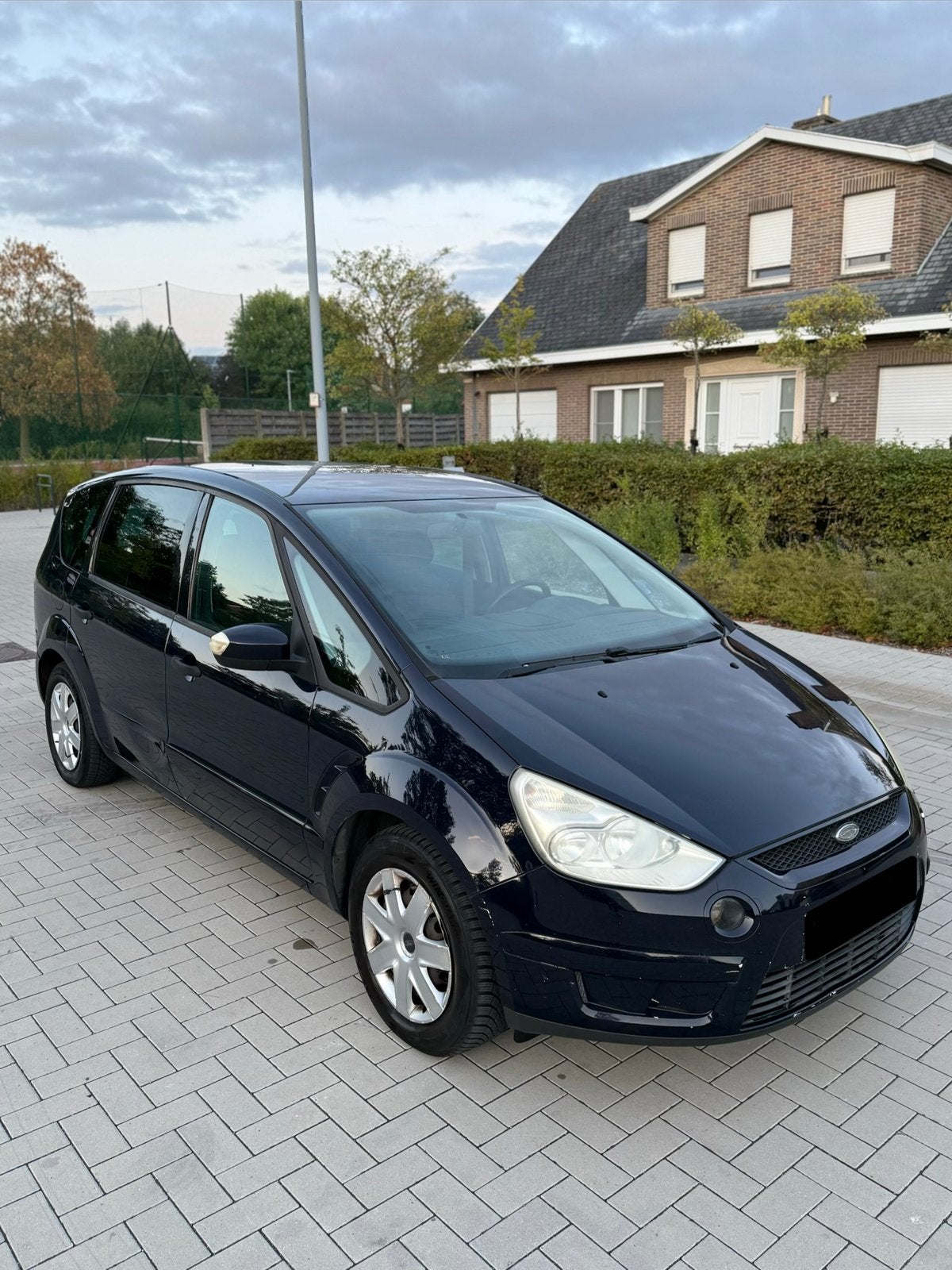 Ford S Max 2.0 Benzine met 261.000km Euro 4, Auto's, Monovolume, Bedrijf, Euro 4, Airconditioning