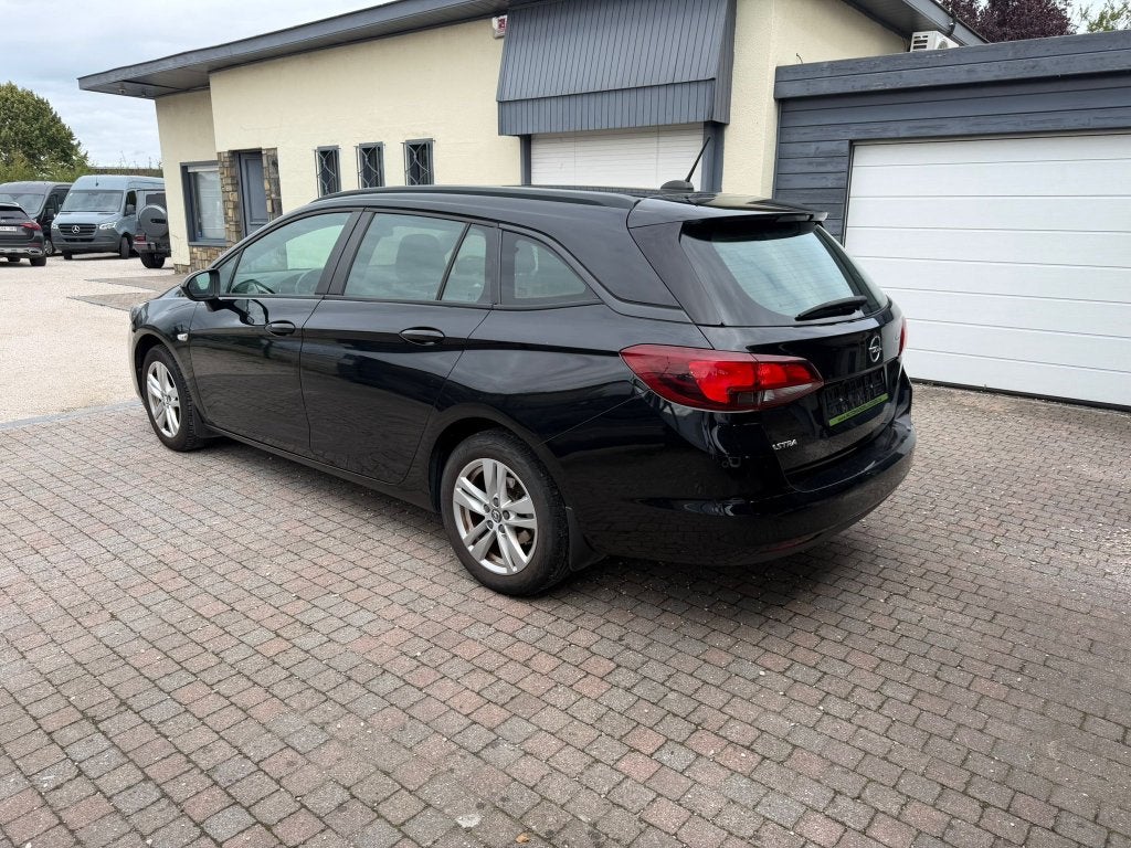 OPEL ASTRA * SPORTS TOURER * 1.2 * CAMÉRA * EXPORT/MARCHAND, Autos, 1355 kg, Achat, Euro 6, Entreprise