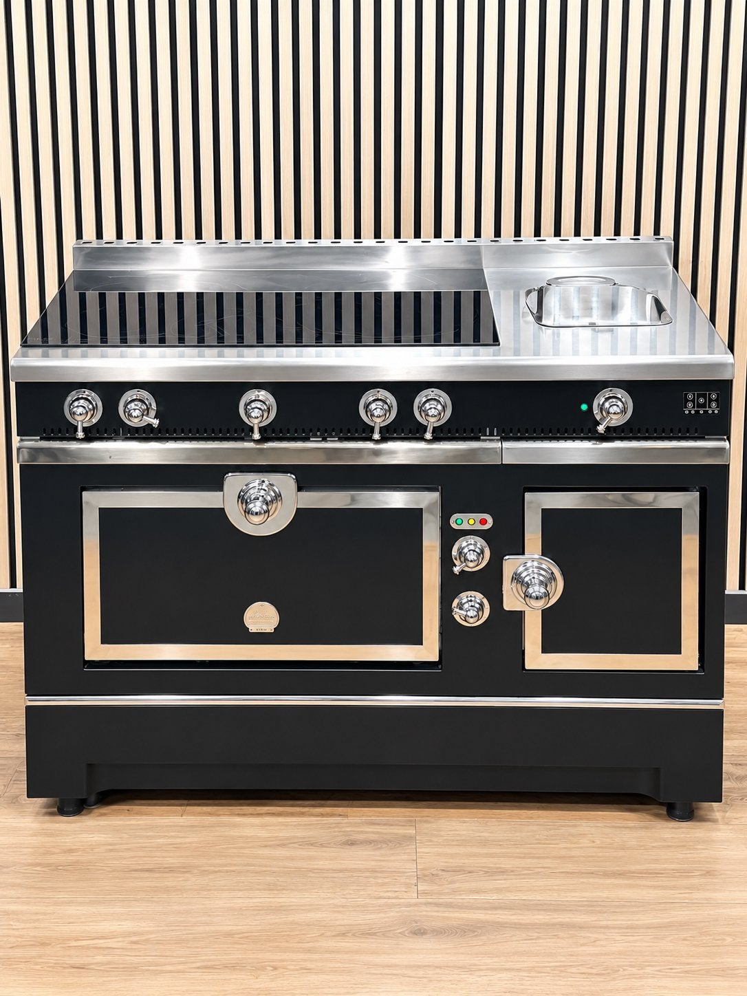 Cuisinière à induction La CORNUE Grand Papa de luxe 135 cm, Electroménager, Enlèvement ou Envoi, Comme neuf, 60 cm ou plus