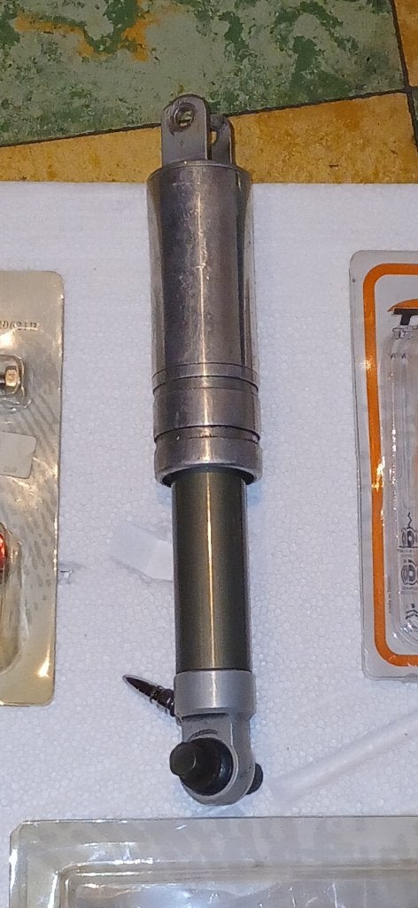 Amplificateur d'amortisseur pneumatique, Yamaha, Enlèvement, Comme neuf, Autres types, Fournales Suspension