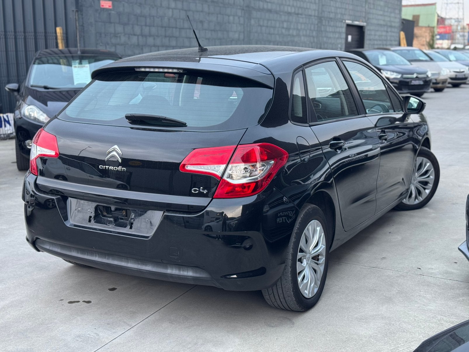 Citroën C4 1.4Benzine 2012 163.xxxkm/Airco,Cruisecontrol, Auto's, Citroën, Voorwielaandrijving, Zwart, Zwart, Handgeschakeld