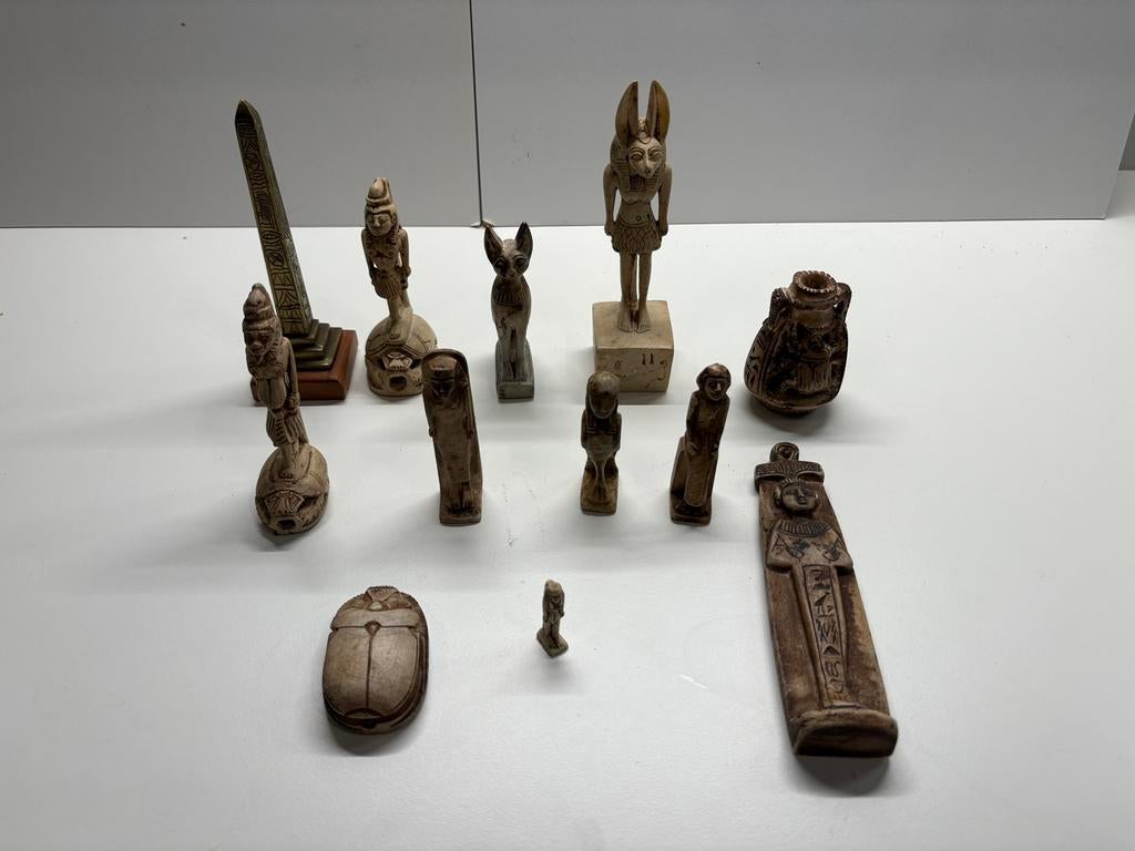Statuettes Égypte Vintage 70's – Cabinet de Curiosités, Bijoux, Sacs & Beauté, Boutons de manchette, Enlèvement, Comme neuf, Pierre