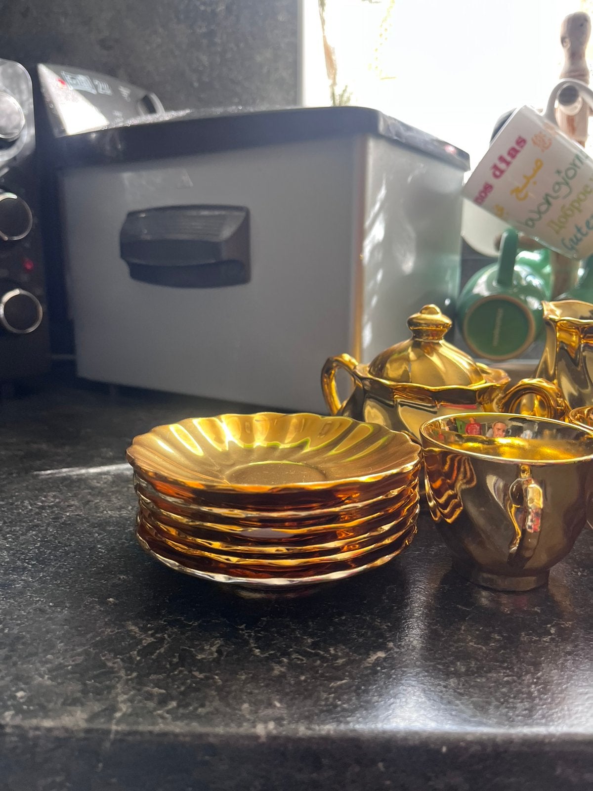 Goudkleurig servies, Maison & Meubles, Enlèvement, Comme neuf, Pichet
