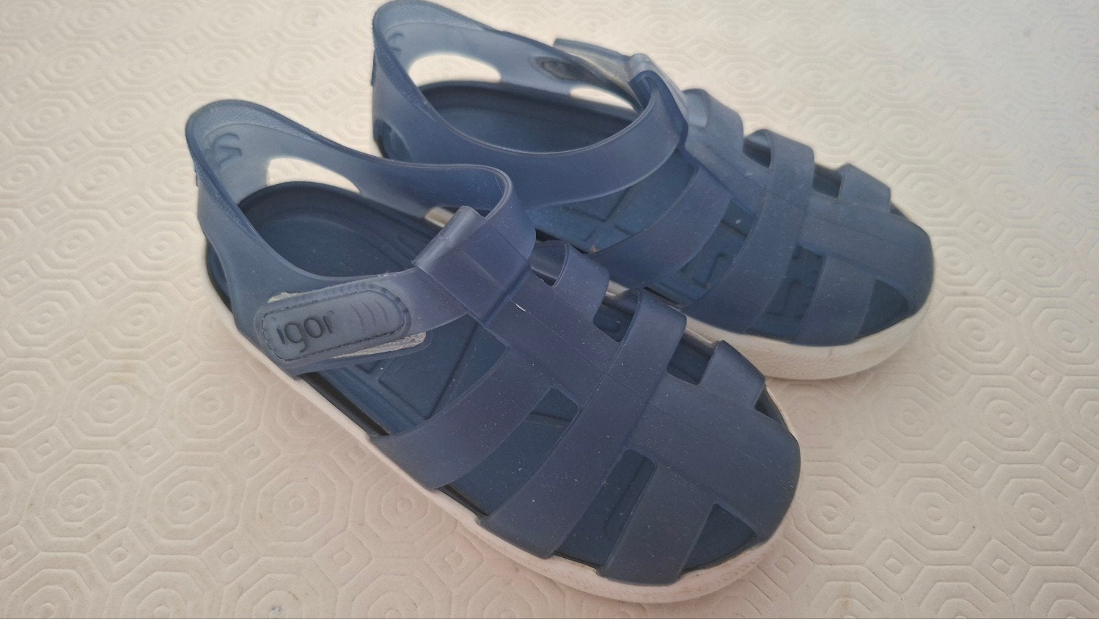 Stevige Watersandalen Igor maat 26, Kinderen en Baby's, Ophalen