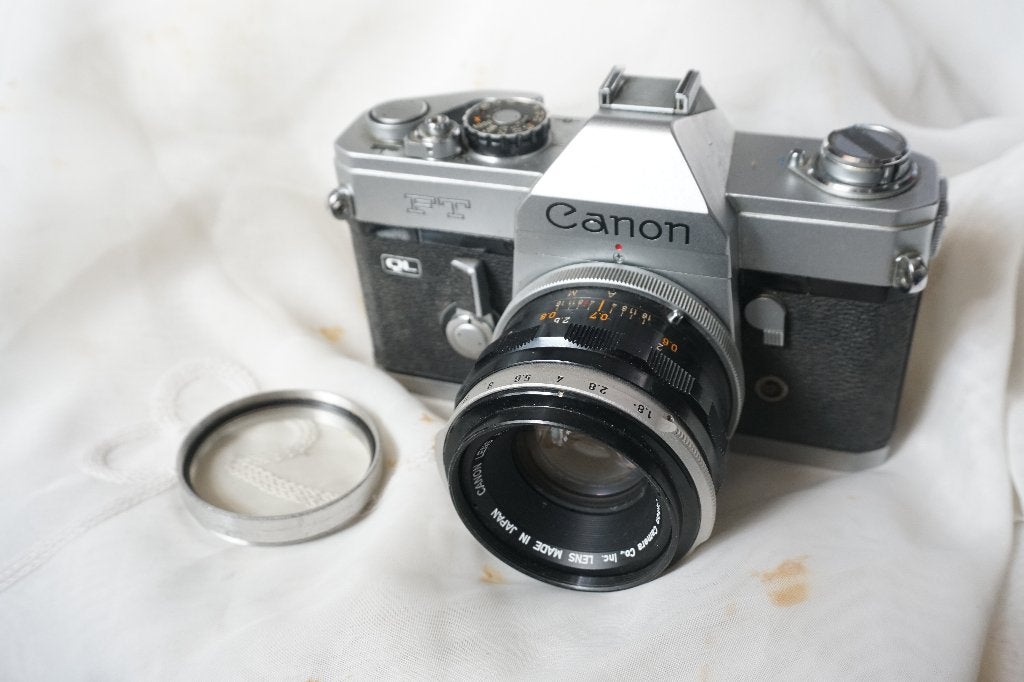 Canon FT QL + Canon FL 50 mm 1.8, TV, Hi-fi & Vidéo, Enlèvement ou Envoi, Utilisé, Reflex miroir, Canon