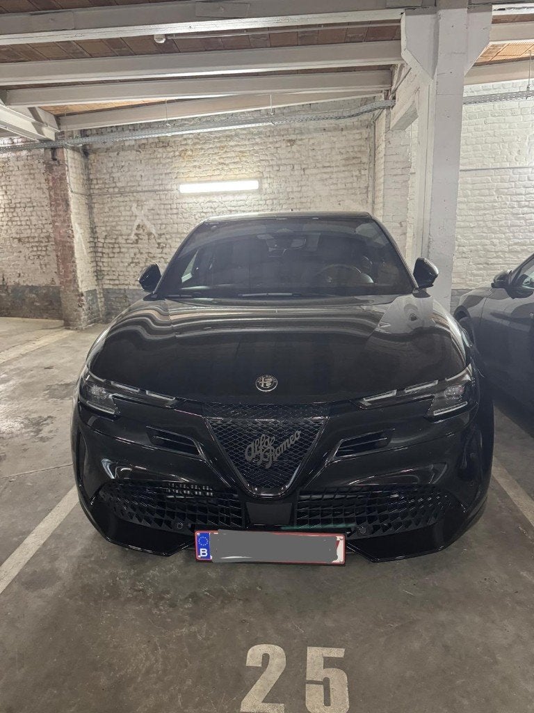 Alfa Romeo Junior 1.2 Hybrid 145 ch Ti — eDCT6, Autos, Achat, Euro 6, Carnet d'entretien, Noir