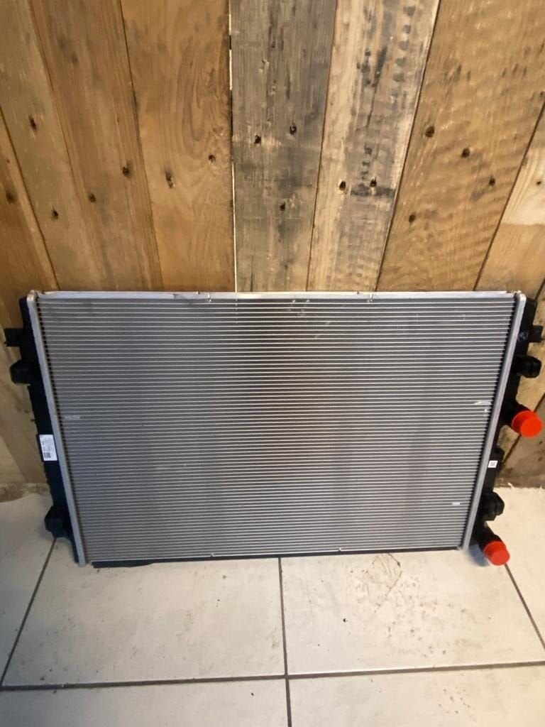 VW Polo 2G Radiateur 2Q0121253M, Gebruikt, -, Volkswagen, -