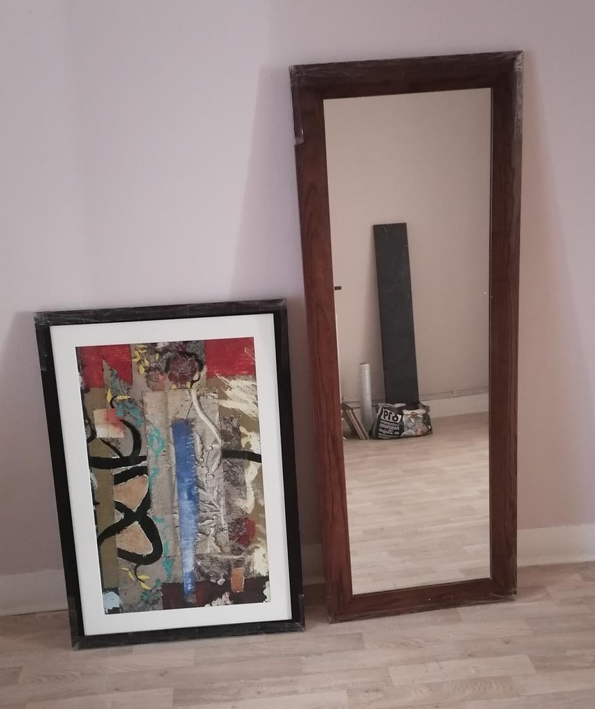 Miroir et tableau à donner, Enlèvement