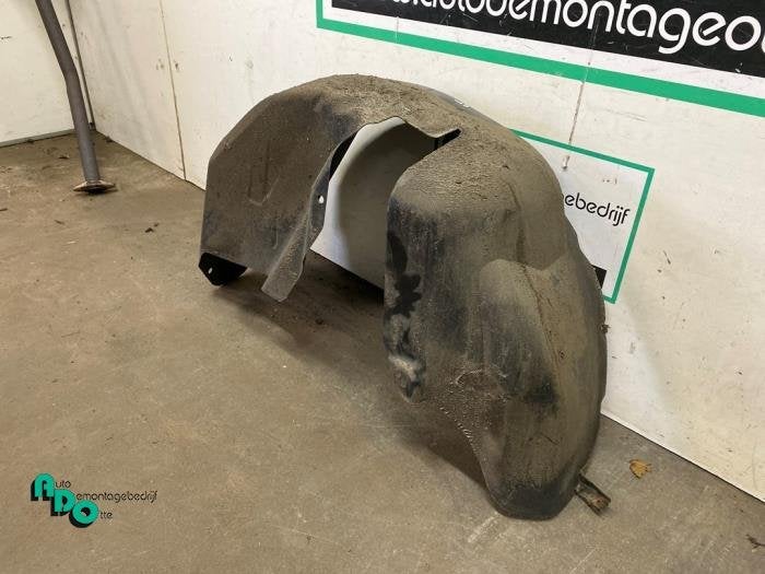 Passage de roue d'un Nissan Note (Note 06-), -, 3 mois de garantie, Utilisé, -