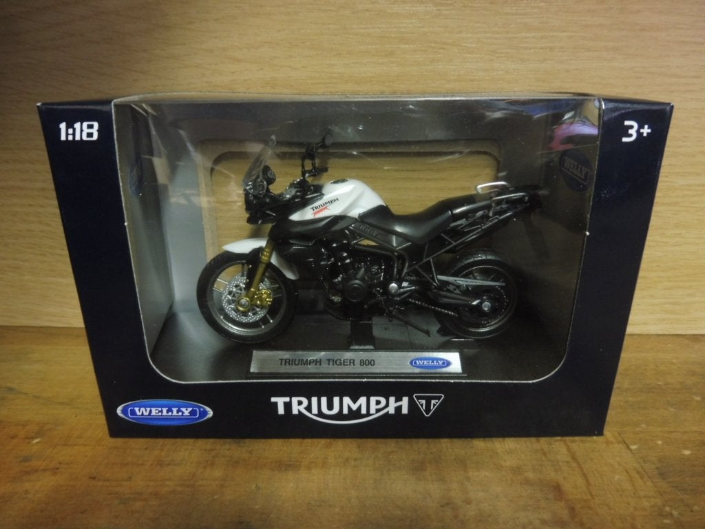 1:18 Welly Triumph Tiger 800 wit-zwart   12835PW, Hobby en Vrije tijd, Modelauto's | 1:18, Ophalen of Verzenden, Zo goed als nieuw