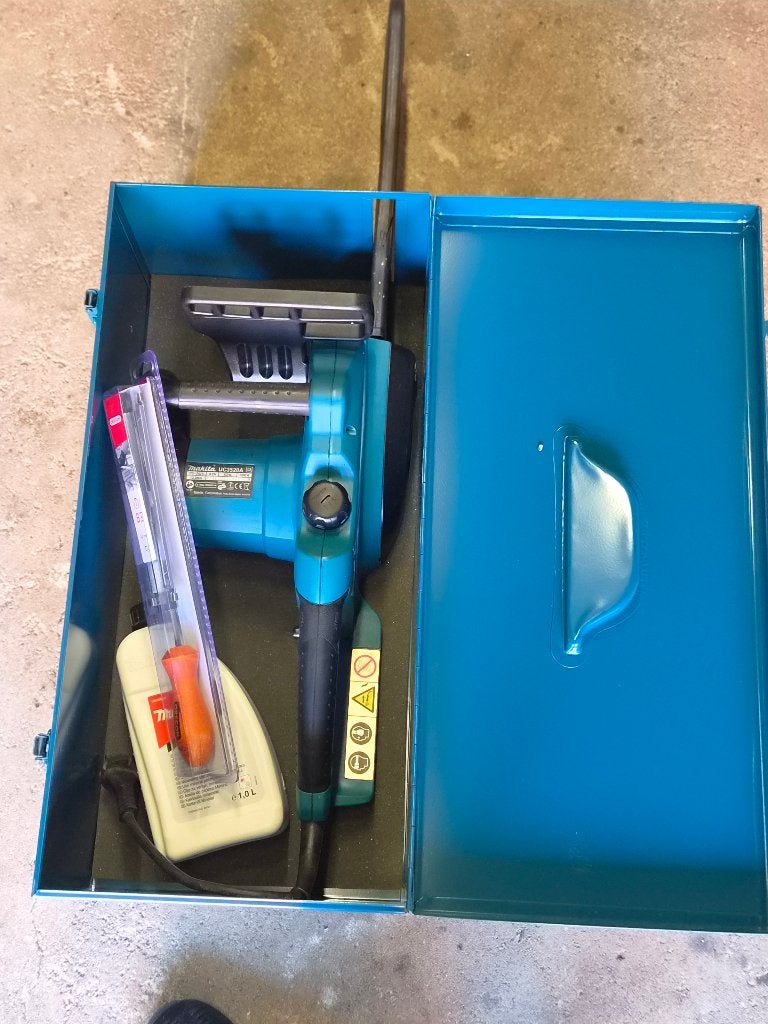 Tronçonneuse makita, Tronçonneuse, 1200 watts ou plus, 30 à 70 mm, Enlèvement