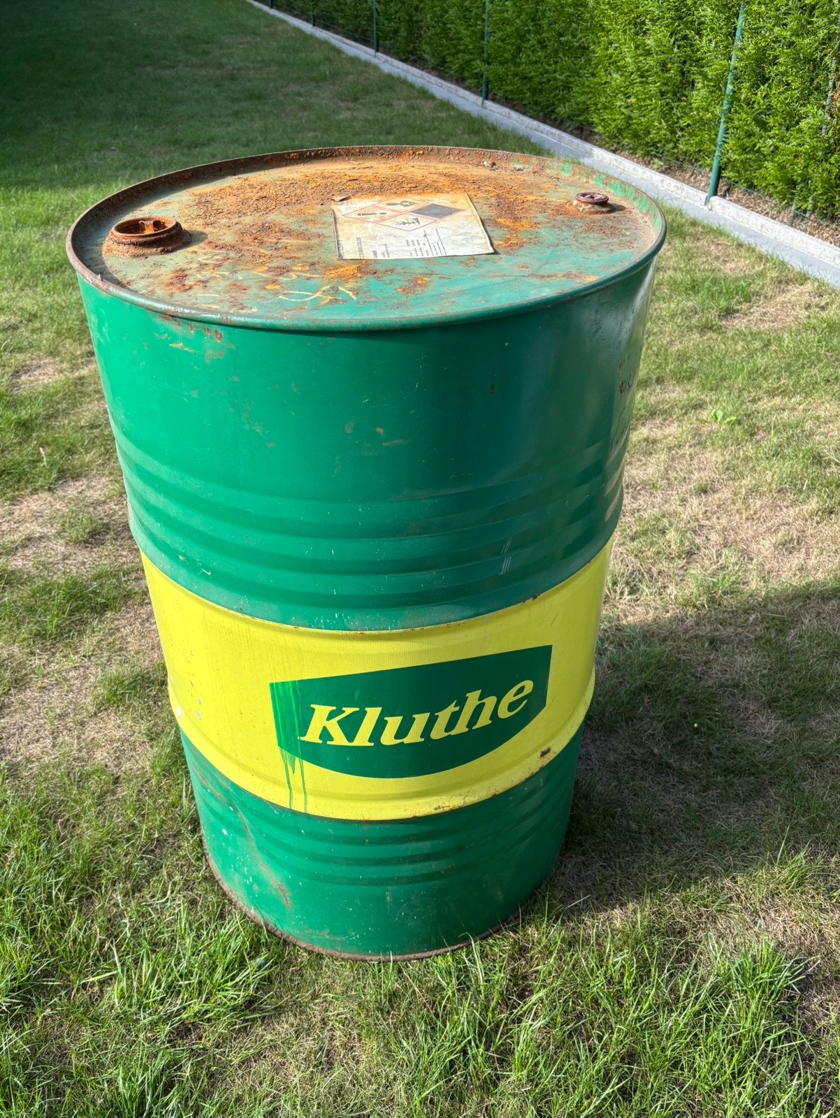 Stevig leeg metalen vat merk Kluthe,200 liter, Ophalen, Gebruikt