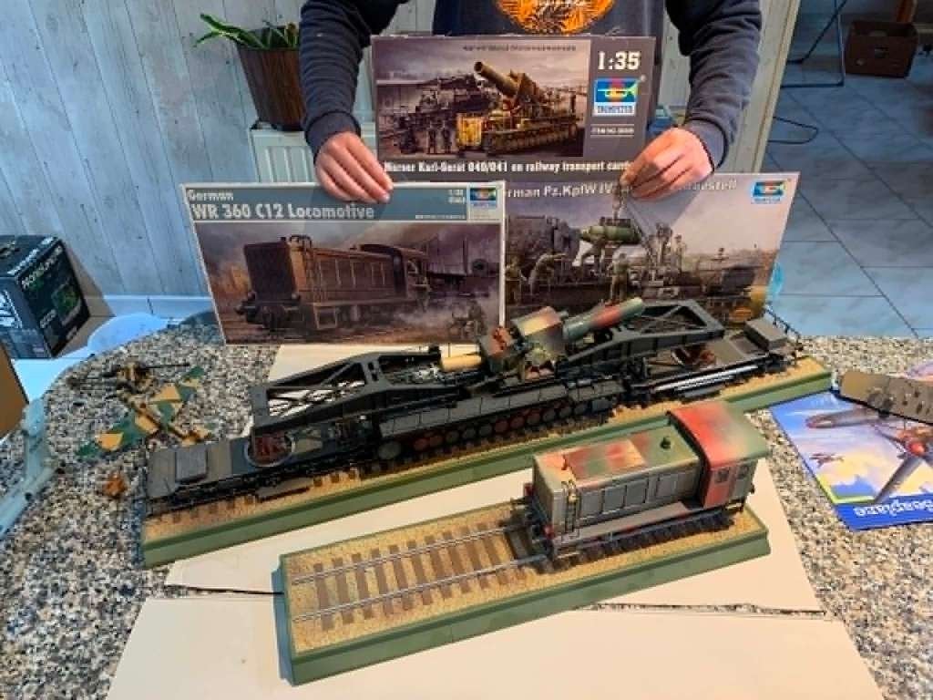 Model Mortier Karl plus trein, Hobby en Vrije tijd, Modelbouw | Overige, Ophalen, Gebruikt, 1:32 tot 1:50