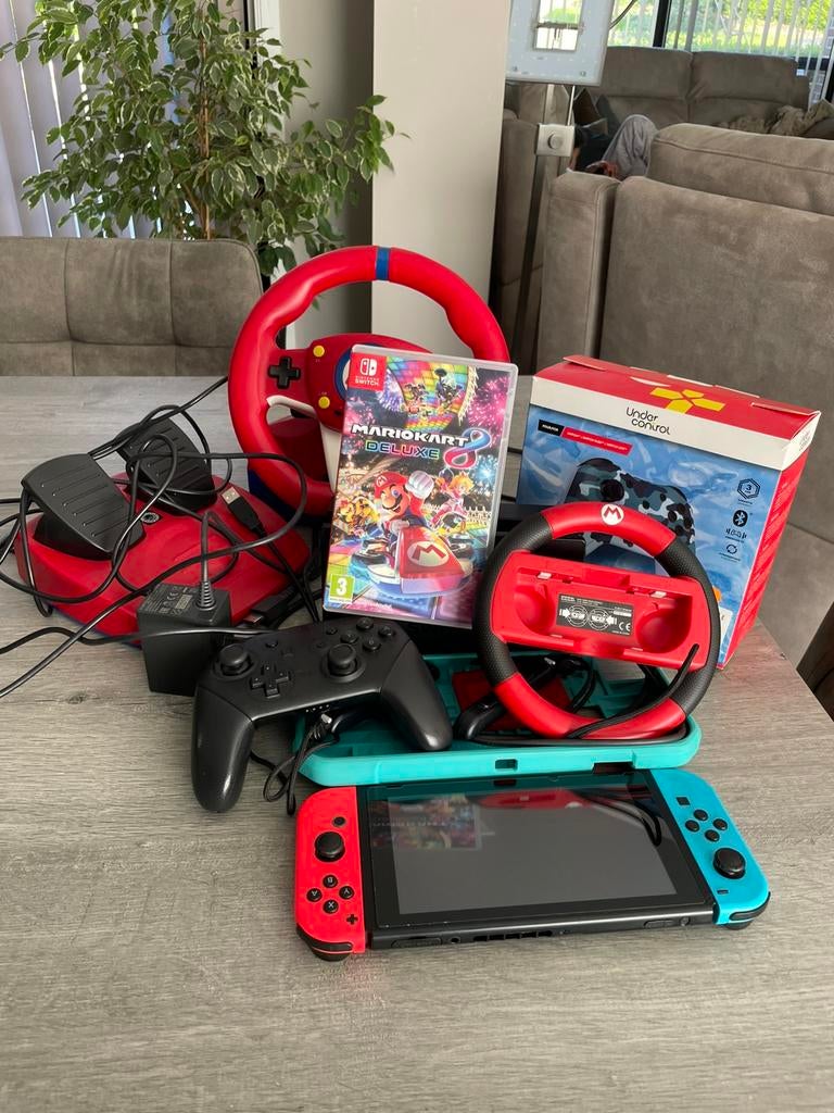 Nintendo switch, Games en Spelcomputers, Ophalen, Zo goed als nieuw