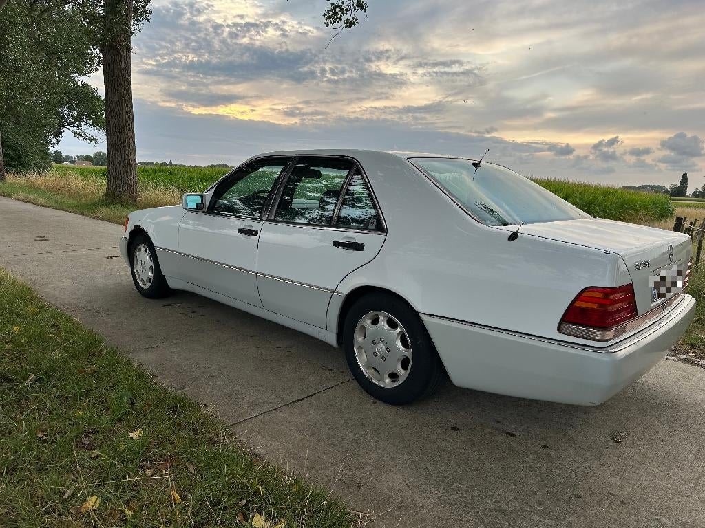 Mercedes-Benz Witte S-Klasse w140 (1992) 300se 3.2 Oldtimer, foto 7