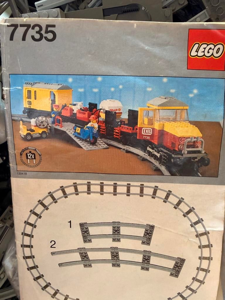 LEGO 12V Trein Set 7735 + Rails+Onderdelen Vintage Jaren ‘80, Enlèvement, Comme neuf, Locomotive