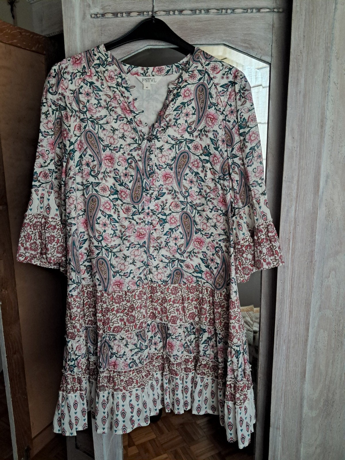 Mooi kleedje, Enlèvement, Comme neuf, Taille 42/44 (L)
