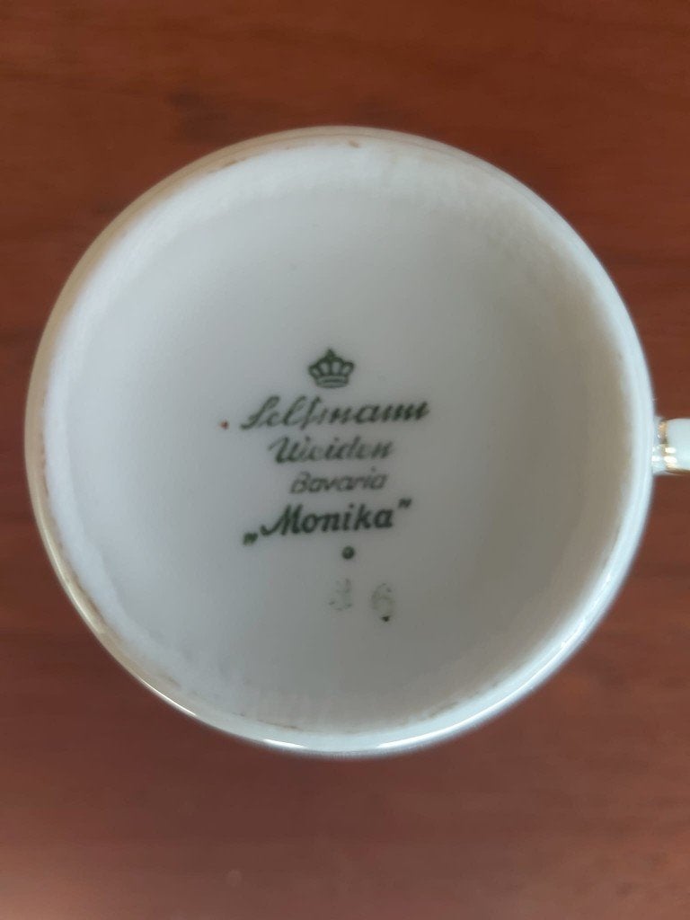 Retro fijn porseleinen servies, Ophalen