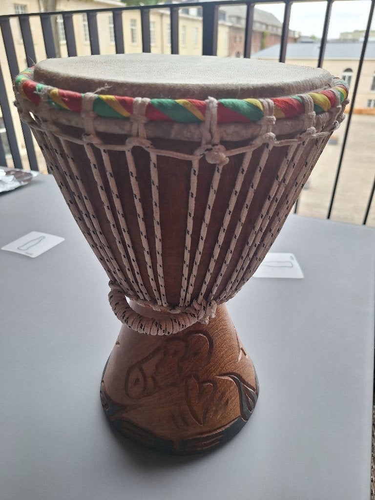 Handgemaakte djembé, Muziek en Instrumenten, Ophalen, Nieuw