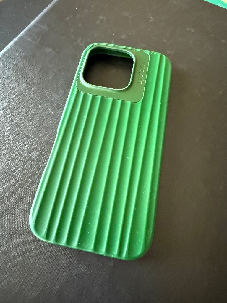 Nudient Bold Magsafe Iphone 16 pro, Telecommunicatie, Mobiele telefoons | Hoesjes en Screenprotectors | Apple iPhone, Gebruikt