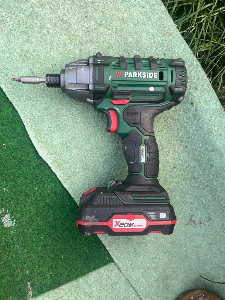 Outils de jardin, Enlèvement, Comme neuf