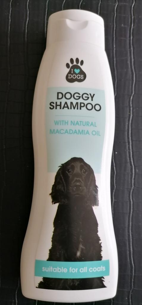 Honden shampoo. Niet gebruikt., Dieren en Toebehoren, Ophalen