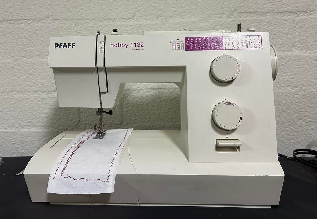 PFAFF HOBBY 1132, Hobby en Vrije tijd, Naaimachines en Toebehoren, Zo goed als nieuw, Pfaff, Ophalen of Verzenden