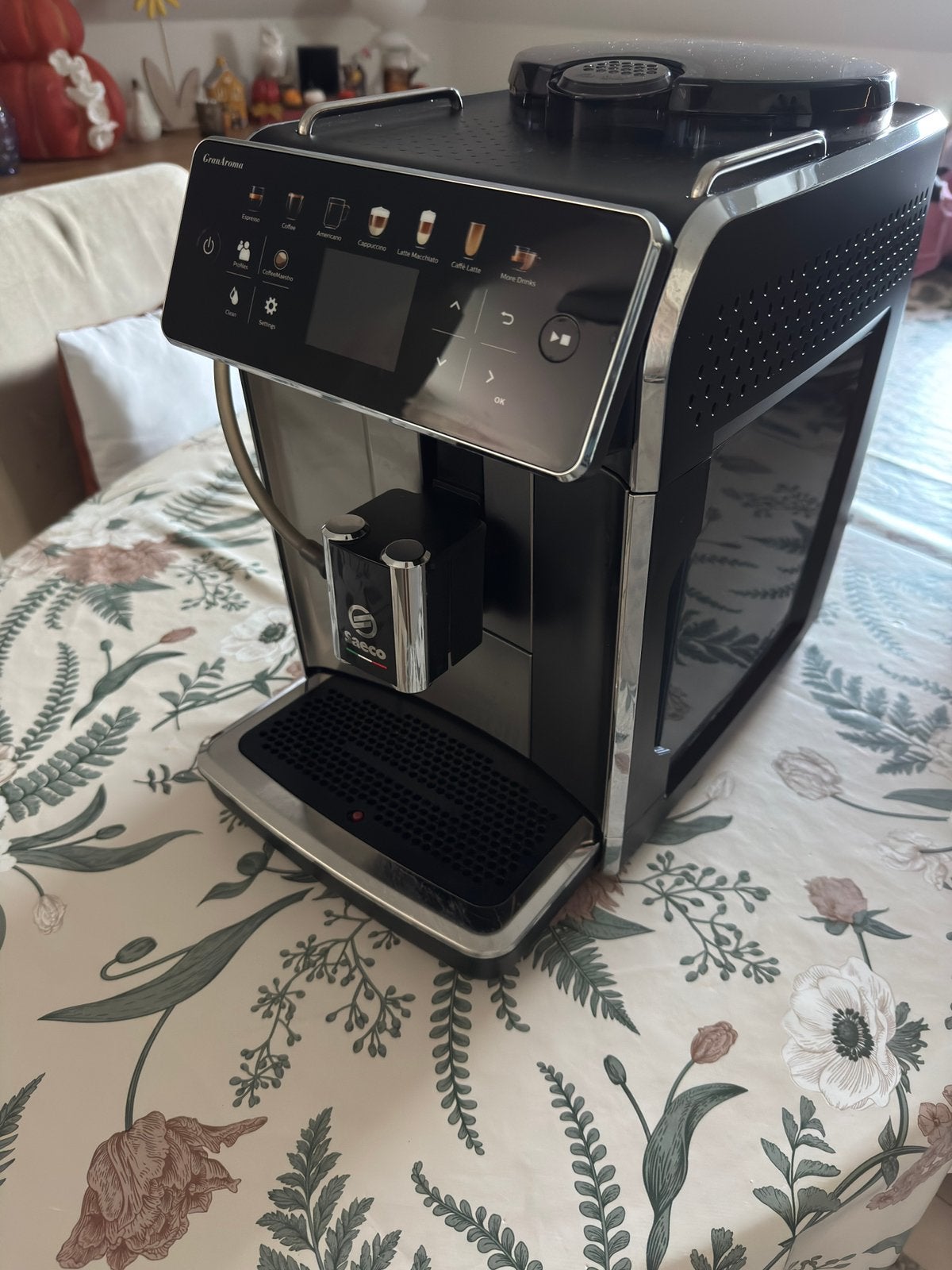 Saeco GranAroma Deluxe / SM6585, Ophalen, Zo goed als nieuw, Saeco