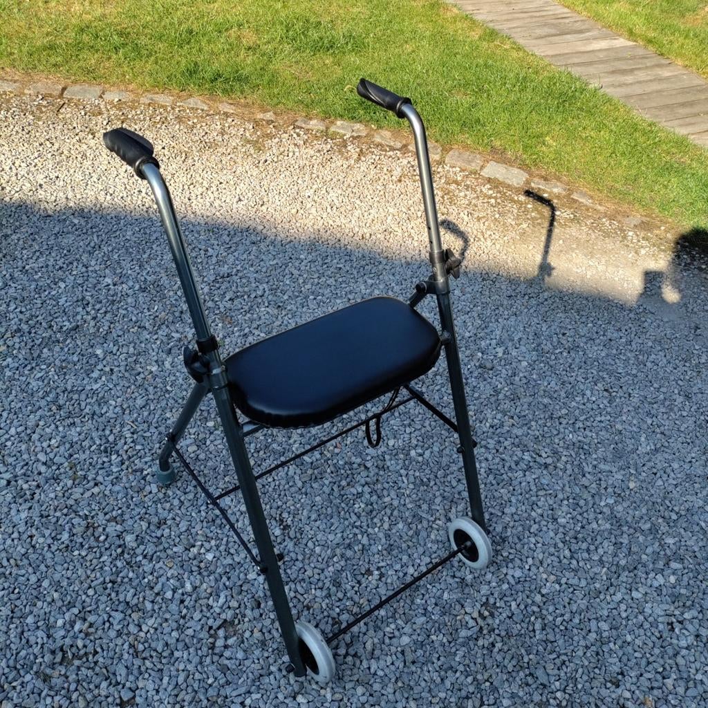Rollator - Tribune - Déambulateur pliable 2 roues, Divers, Déambulateurs, Enlèvement, Pliable, Comme neuf