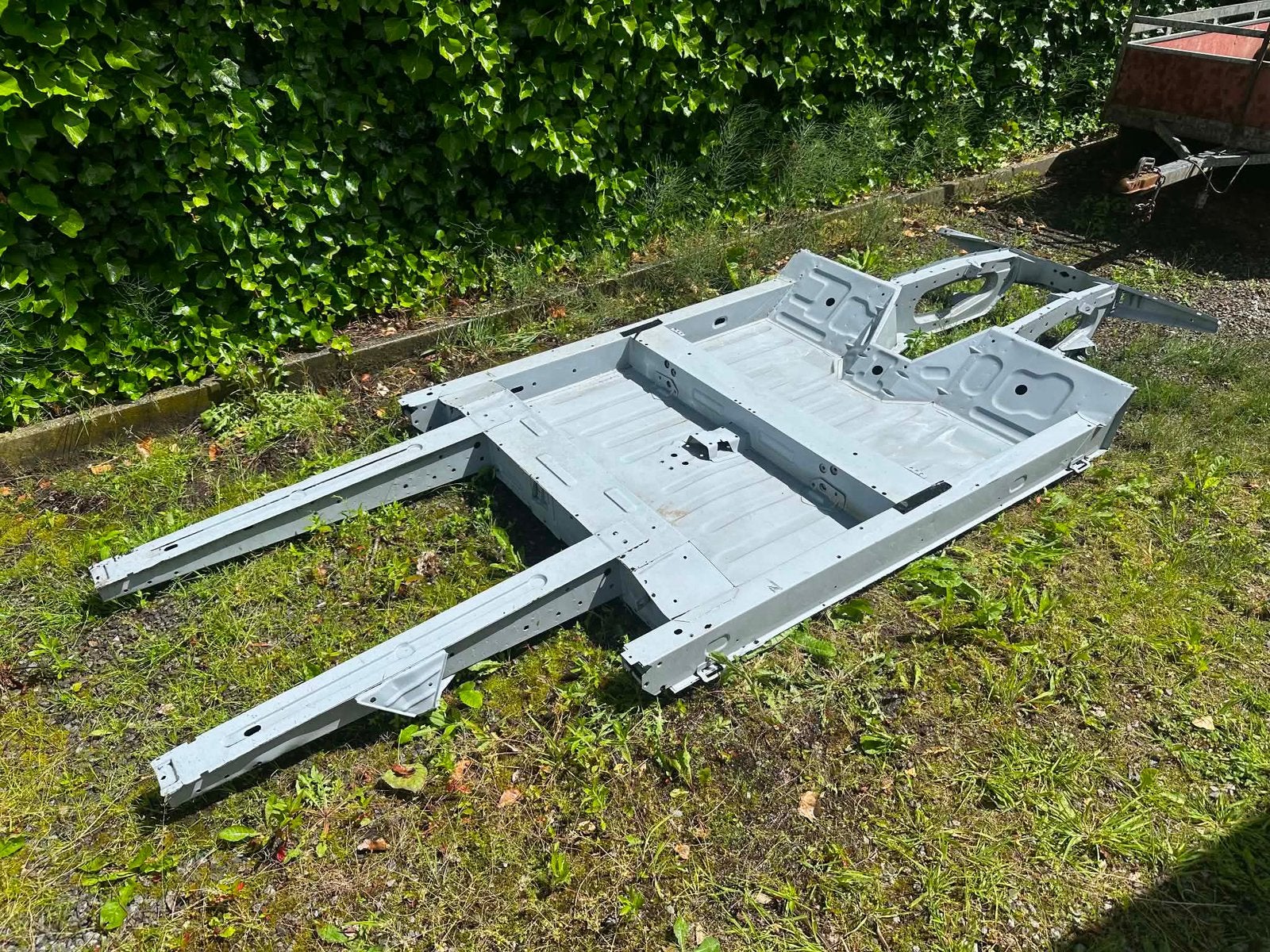 Nieuw chassis Renault 4 / R4 met papieren, Auto-onderdelen, Ophalen, Nieuw, Voor, Renault
