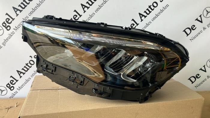 Koplamp links van een Mercedes GLA, Gebruikt, -, Ophalen of Verzenden, -