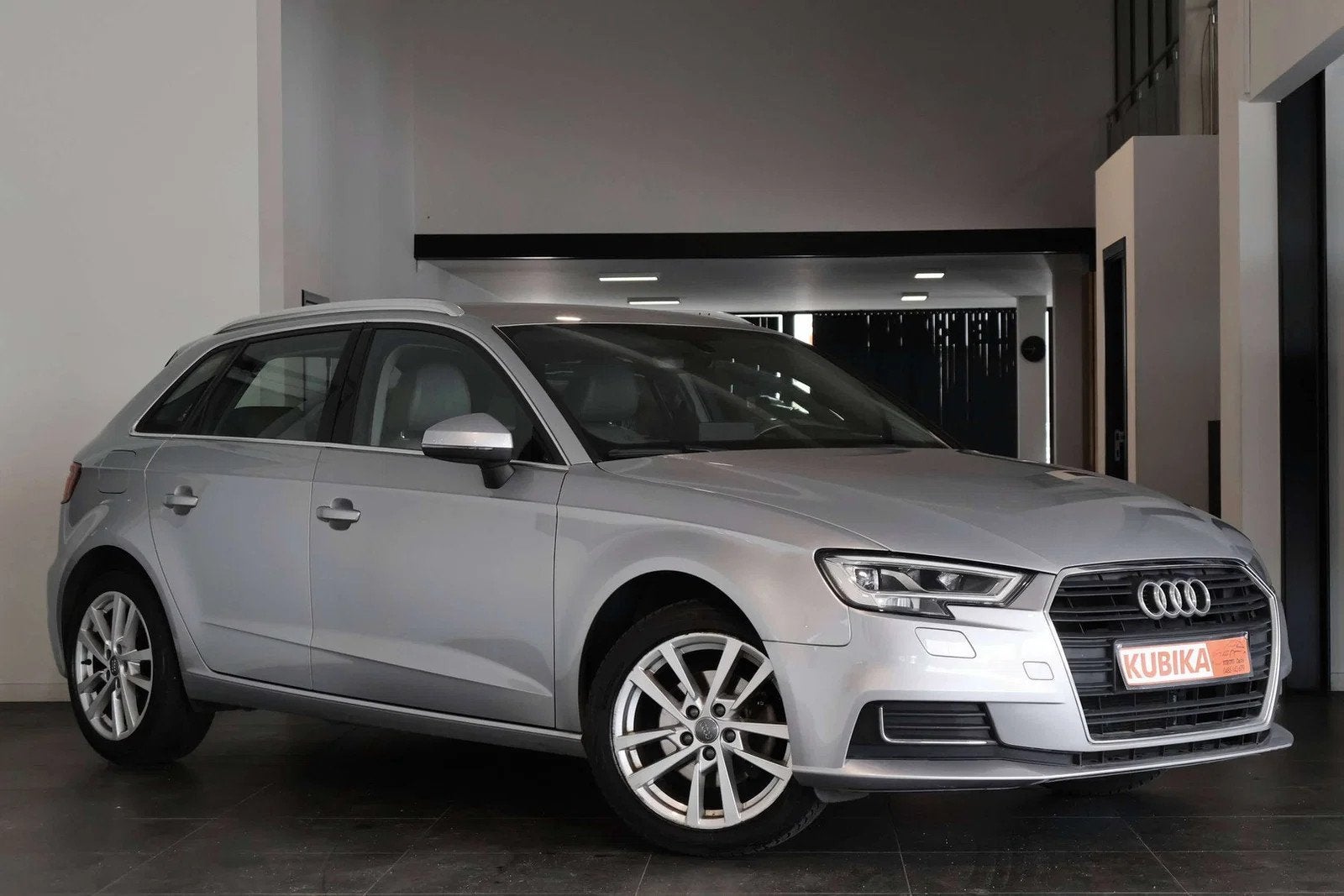 Audi A3 Sportback A3 1.0 TFSI CruiseC ParkS Navi Garantie*, Auto's, Audi, Gebruikt, Euro 6, 110 g/km, 116 pk