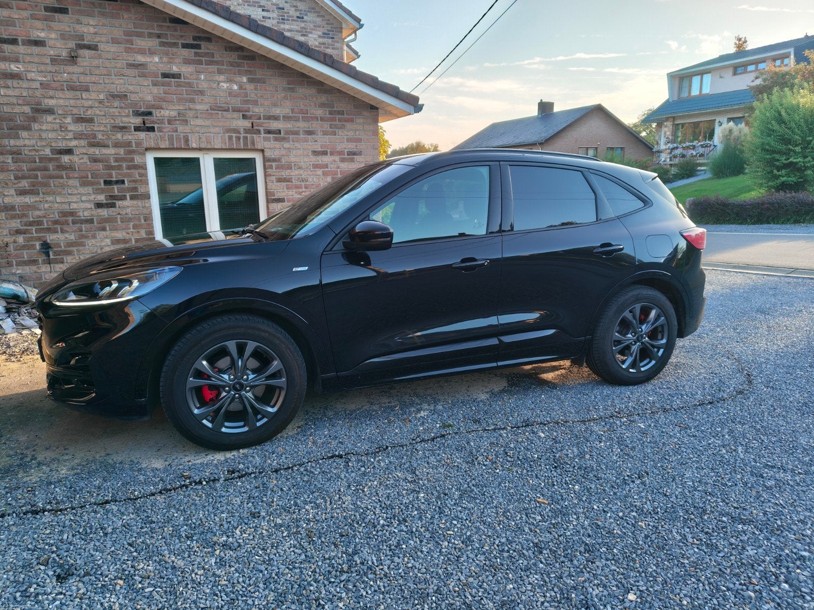 Ford Kuga ST Line, Autos, Achat, Euro 6, Boîte manuelle, Noir