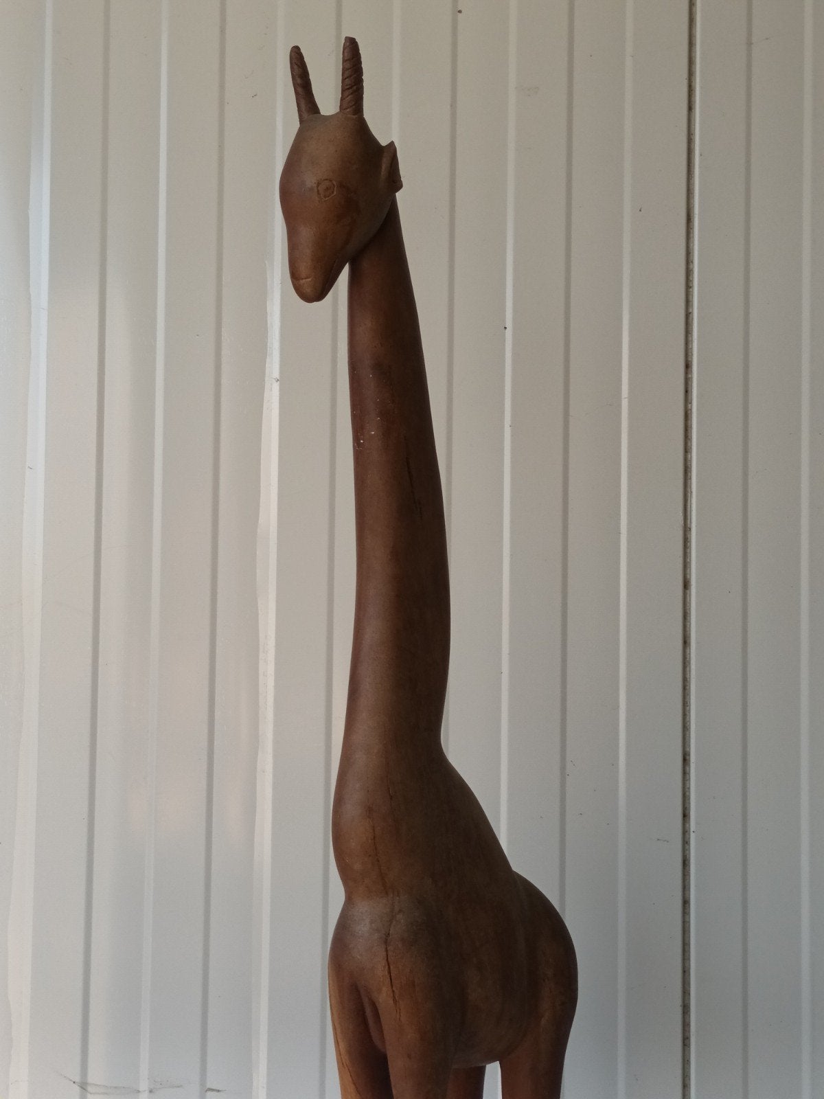 Houten giraf beeld (vloerbeeld) – 110 cm, Ophalen of Verzenden, Handgemaakt, Hout, Beeld