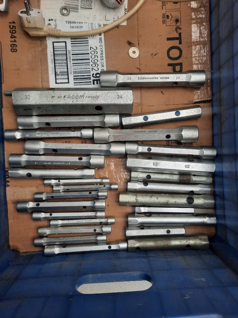 handgereedschap monteur, Enlèvement, Utilisé