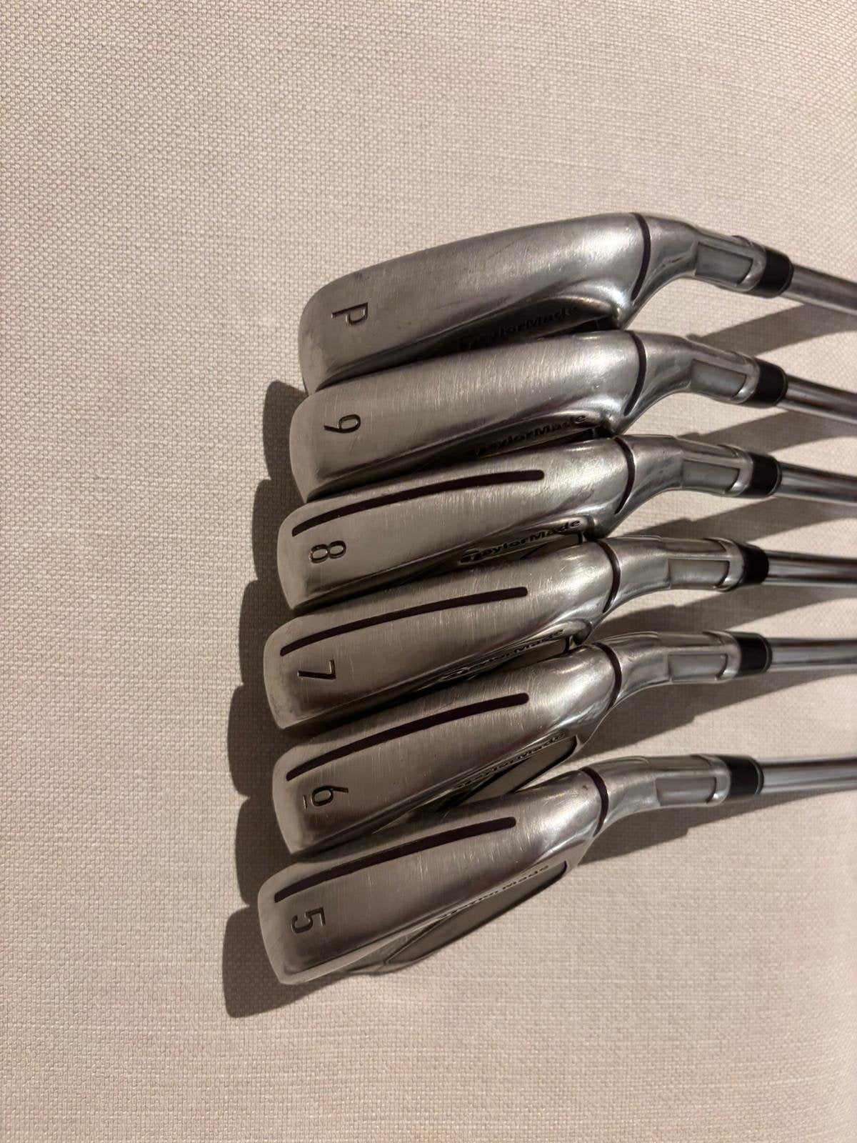 Verkocht - vendu : Taylor Made Stealth / Shaft 85gr regular, Sports & Fitness, Golf, Enlèvement, Comme neuf, Set, Autres marques