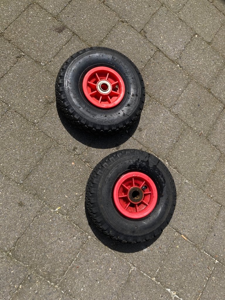 2 banden voor steekwagen, Enlèvement, Diable