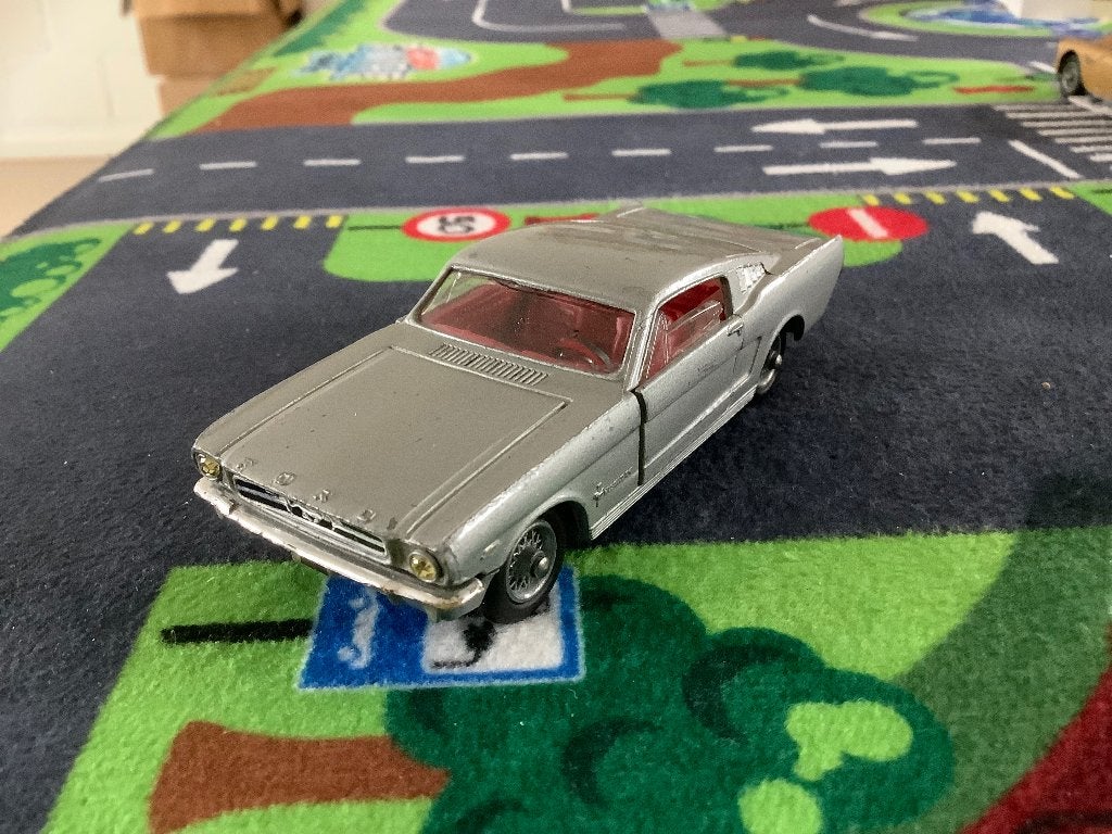 Jouets Corgi, Hobby & Loisirs créatifs, Envoi, Utilisé, Voiture, Corgi