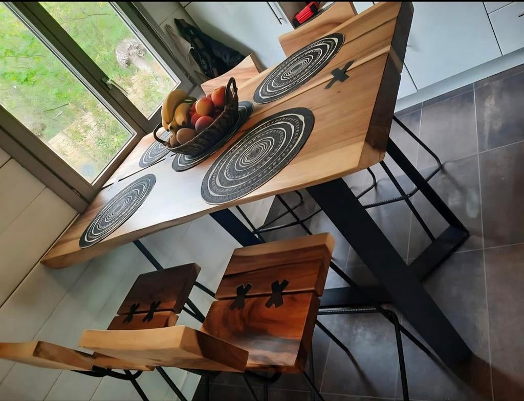 Hoge eet tafel, Ophalen