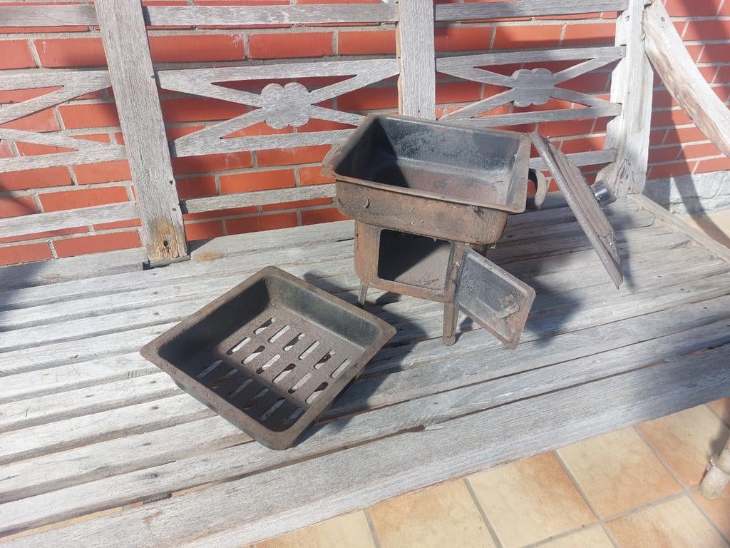 Antiek tafelkomfoor, vintage schaftoventje, kacheltje, Doe-het-zelf en Bouw, Dakpannen en Dakbedekking, Ophalen