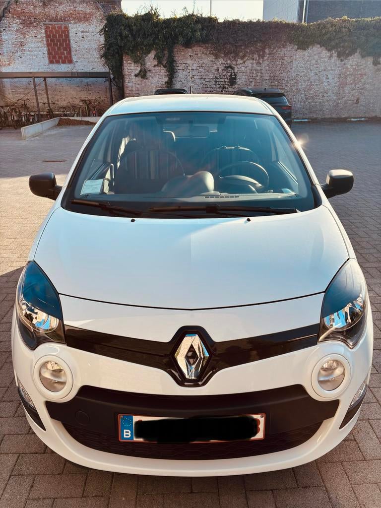 Renault Twingo - Slechts 12.000 KM’s, Auto's, Voorwielaandrijving, Euro 5, 4 cilinders, Wit
