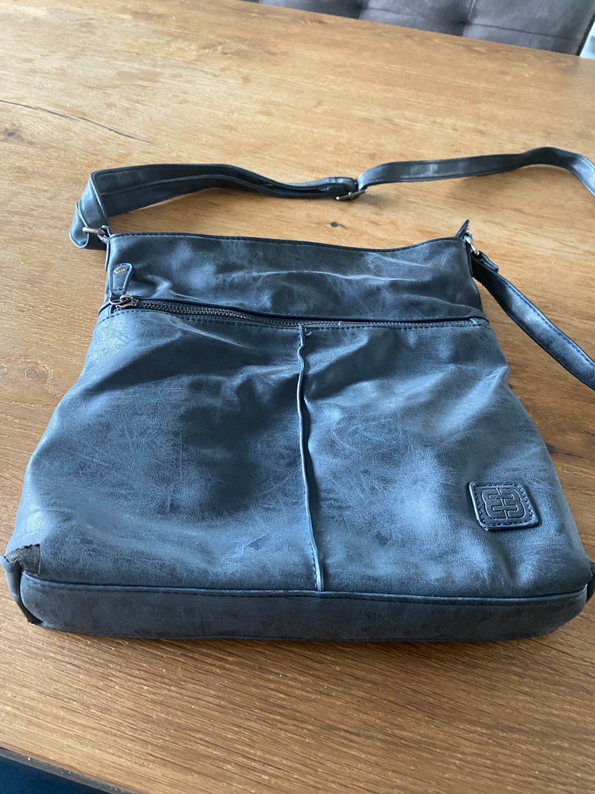 Schoudertas Enrico Benetti, Handtassen en Accessoires, Ophalen, Gebruikt, Blauw, Schoudertasje