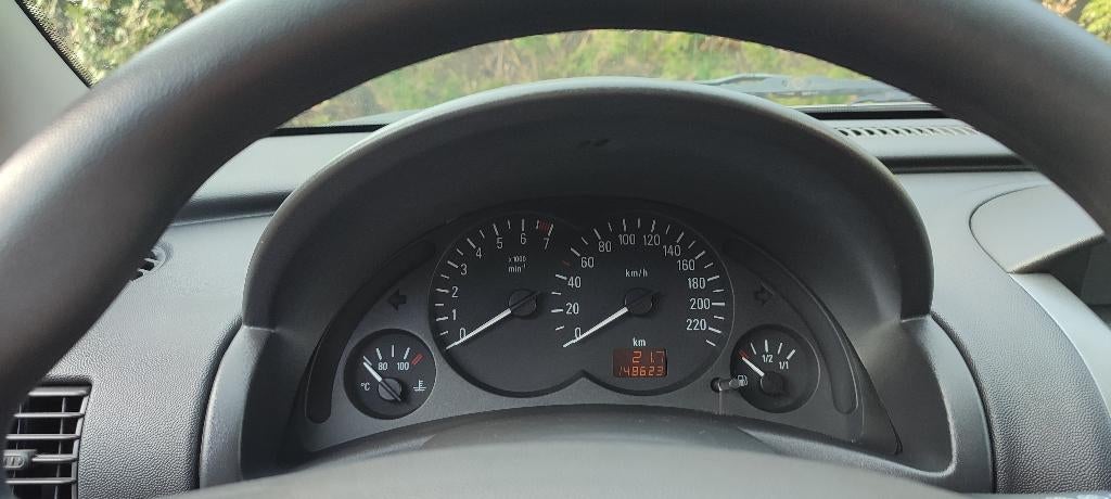 Opel Corsa, Voorwielaandrijving, Airbags, Particulier, 1000 kg