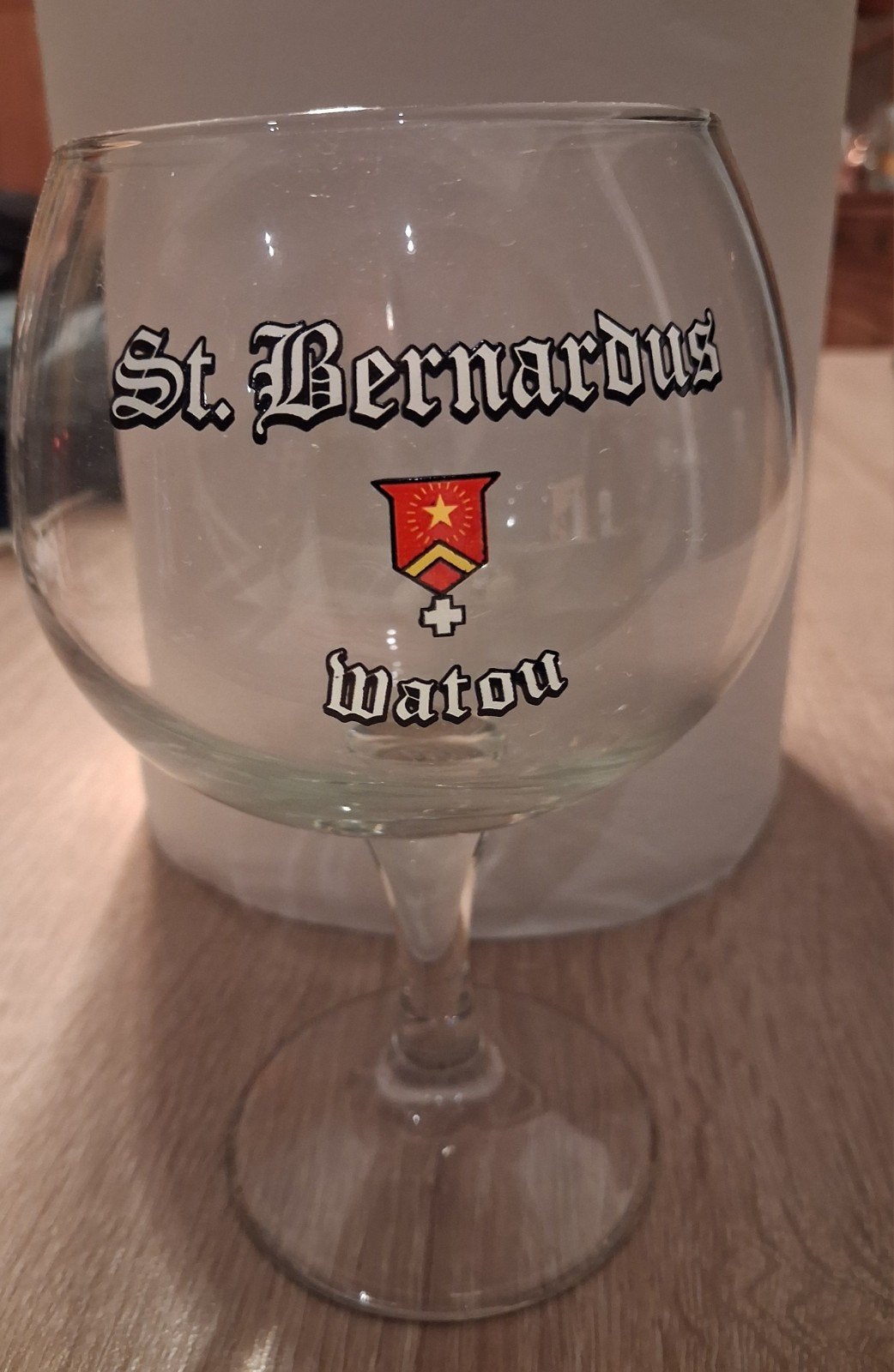 Verre Watou St Bernardus 33cl, Collections, Enlèvement, Neuf, Verre ou Verres, Autres marques