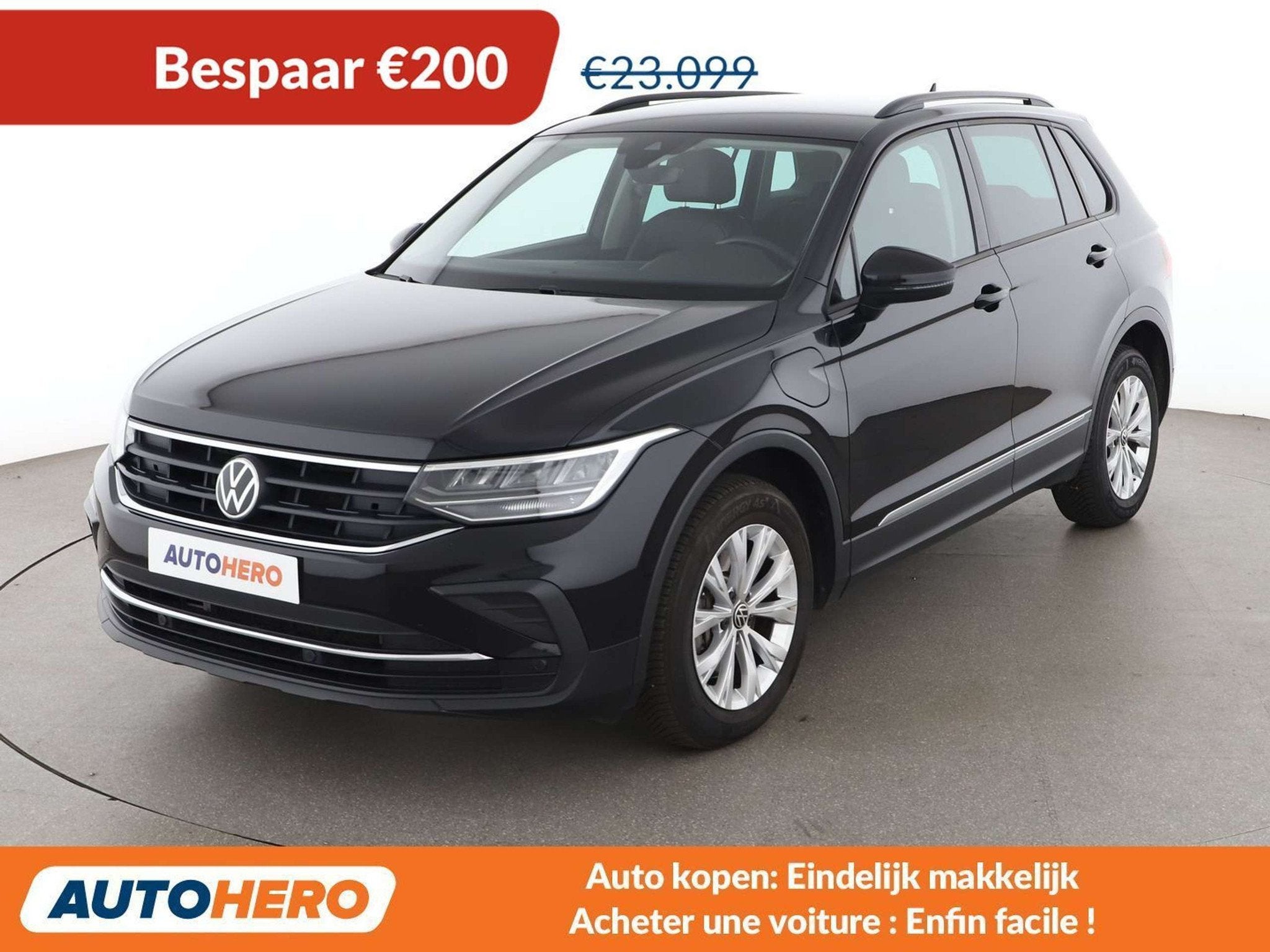 Volkswagen Tiguan 1.4 eHybrid Life (bj 2021, automaat), Auto's, 245 pk, Gebruikt, 1811 kg, Zwart