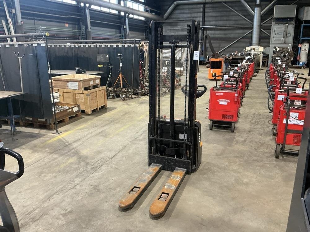 2021 Hanccha CDD12 Electric Stackers, Articles professionnels, Autre propulsion, Empileur, Hanccha