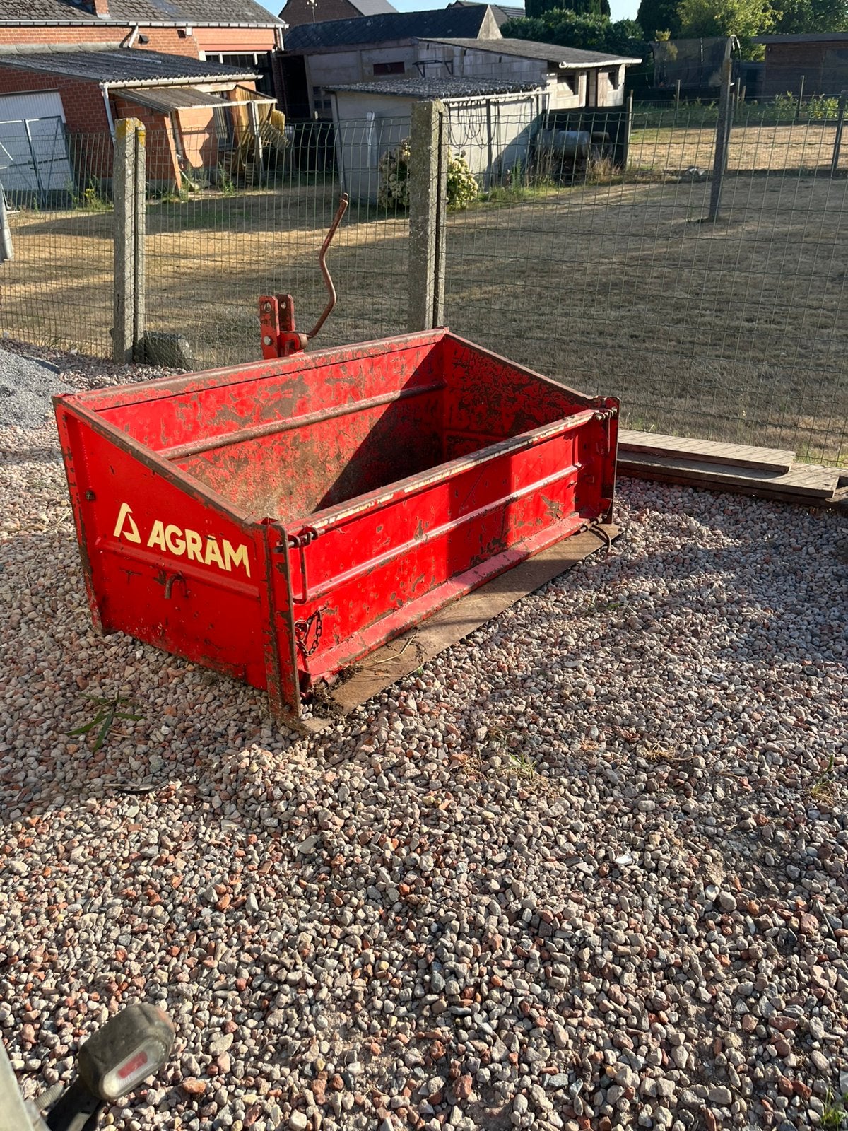 Grondbak /transportbak voor tractor, Enlèvement