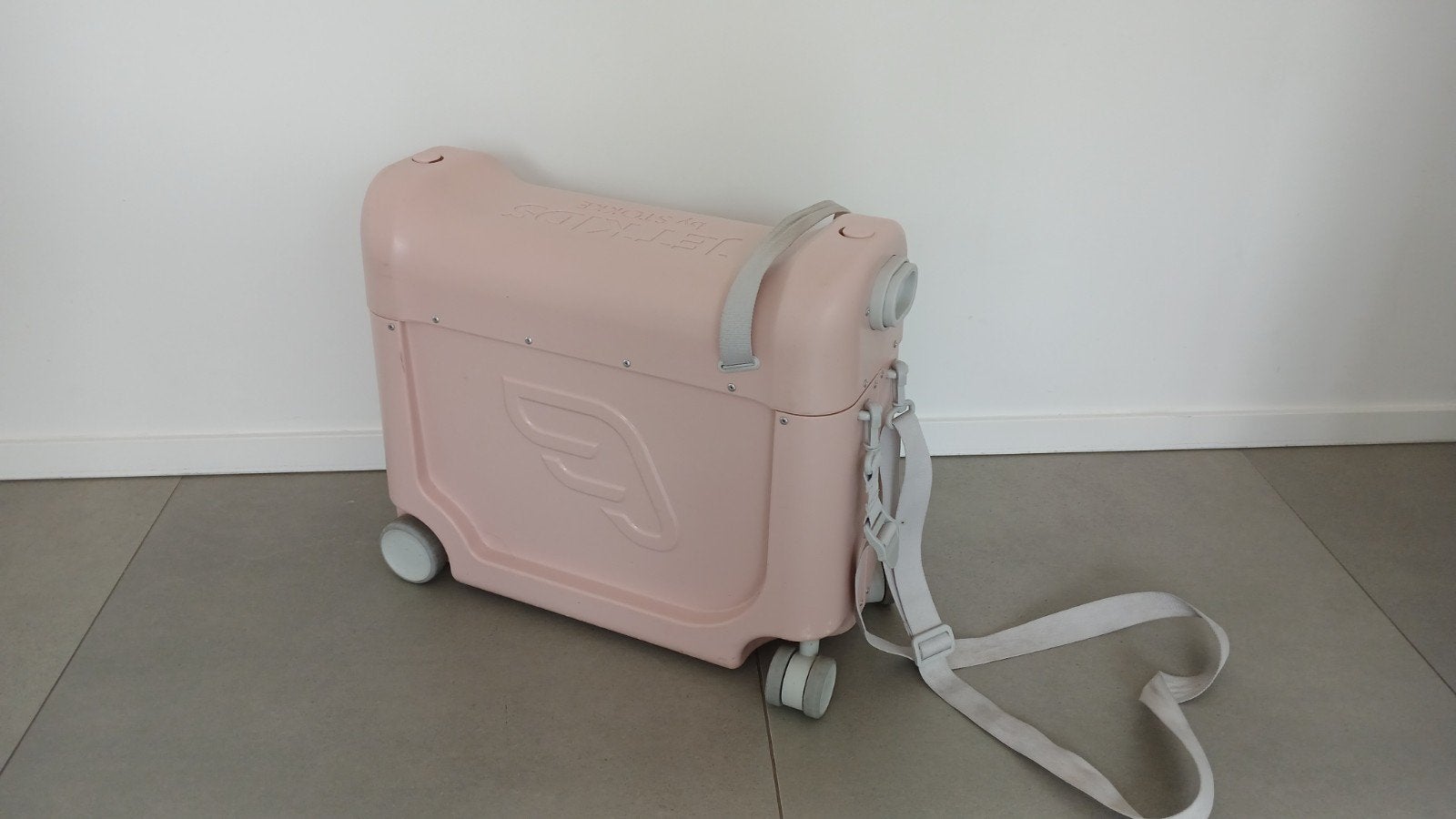 Stokke jet kids, Ophalen