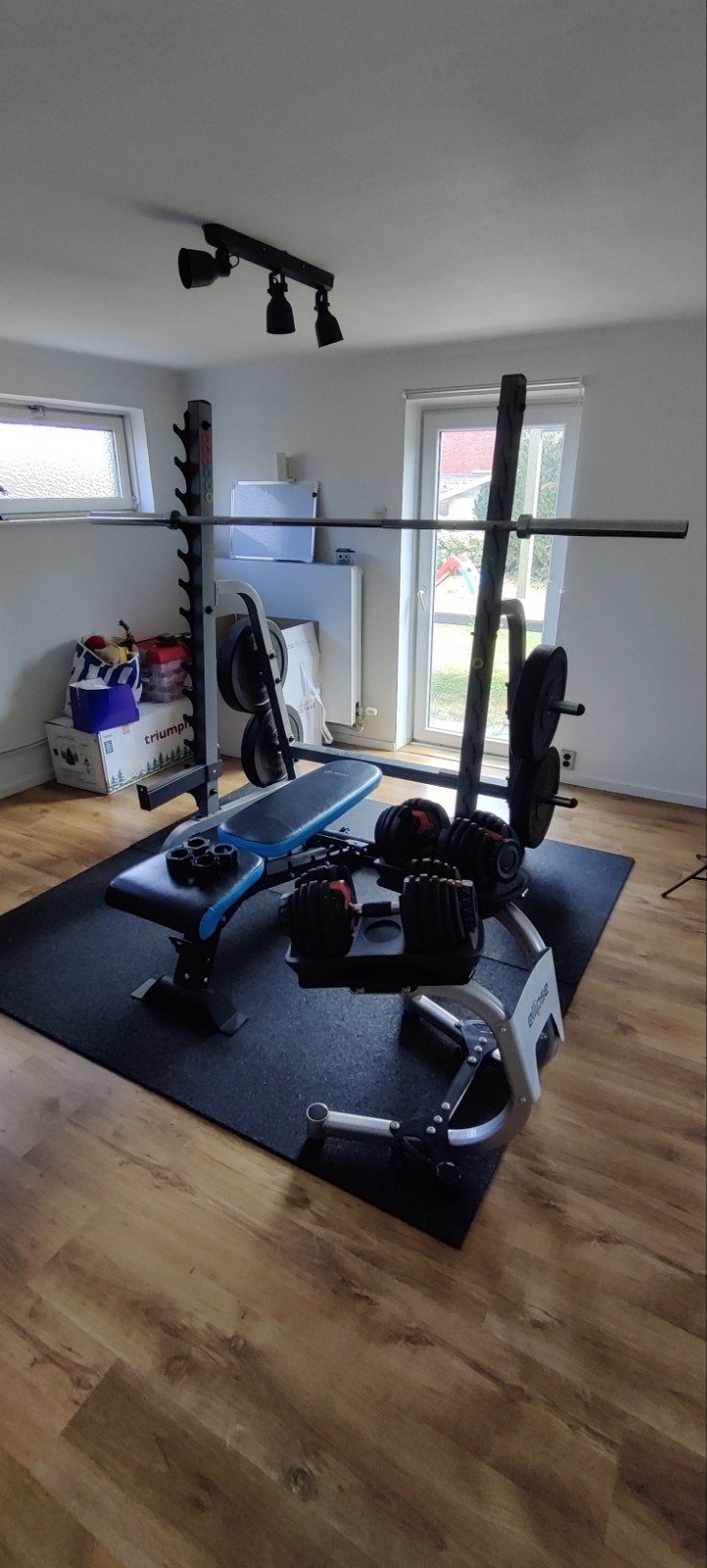 Complete homegym – rack, bank, gewichten en dumbbells, Sports & Fitness, Équipement de fitness, Enlèvement, Comme neuf, Jambes