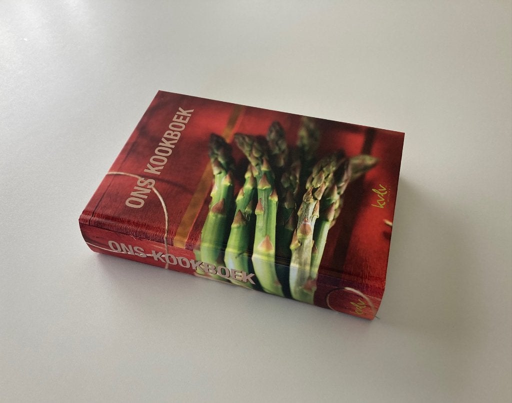 Ons Kookboek - NIEUWSTAAT !!, Boeken, Ophalen, Zo goed als nieuw, KVLV